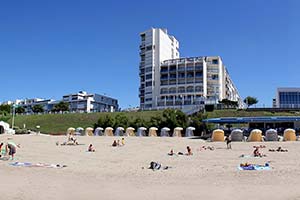 hotel royan face a la plage